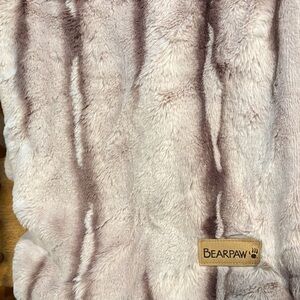 BearPaw Luxurious Faux Fur Throw - Cream and Brown